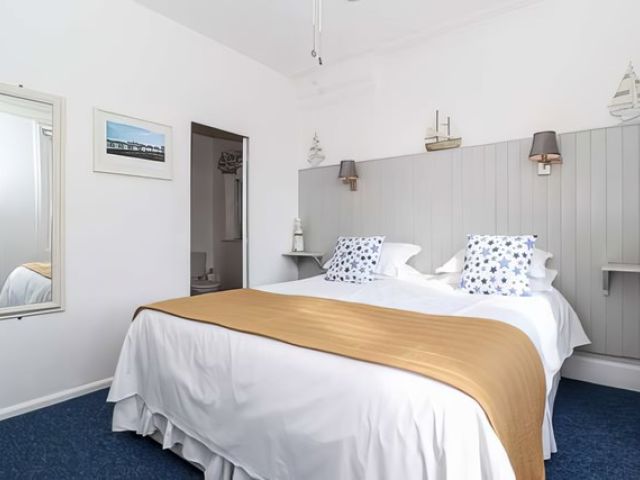 images/rooms/gallerys/room-4/room-4-1-kireth-ai.jpeg