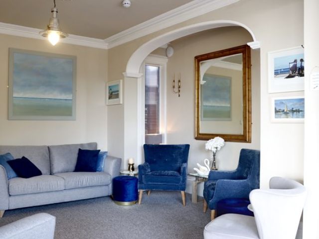new-england-interior-8-kireth-ai